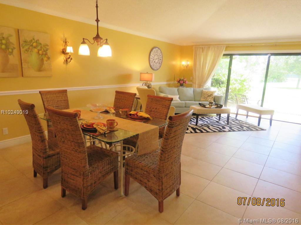 PGA CLUB COTTAGES - Residential Lease
