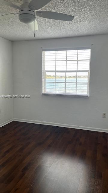 LAKEVIEW CLUB CONDO - Residential