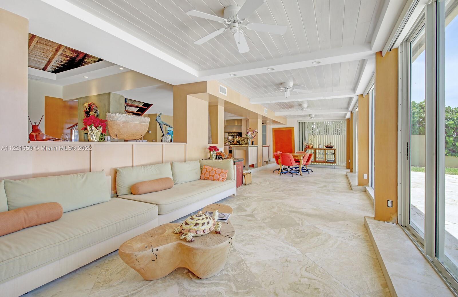 JUPITER INLET BEACH COLON - Residential