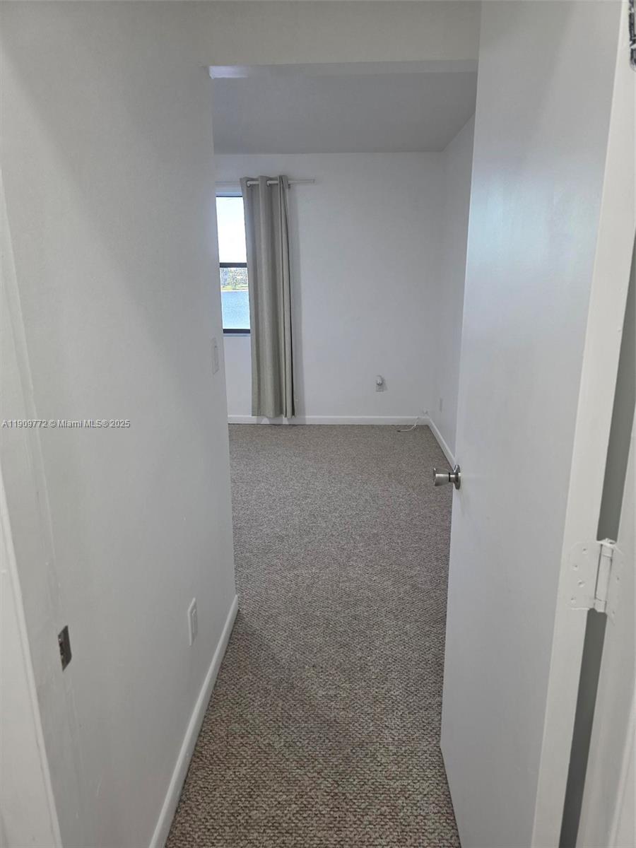 LAKESHORE CONDO 7 - Residential Lease