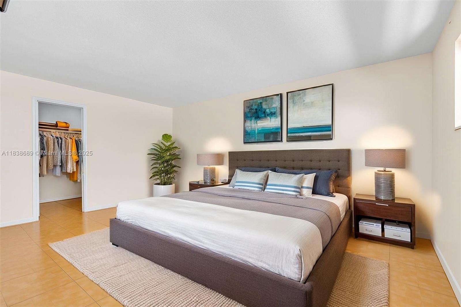 EASTBROOK CONDOMINIUM APT - Residential