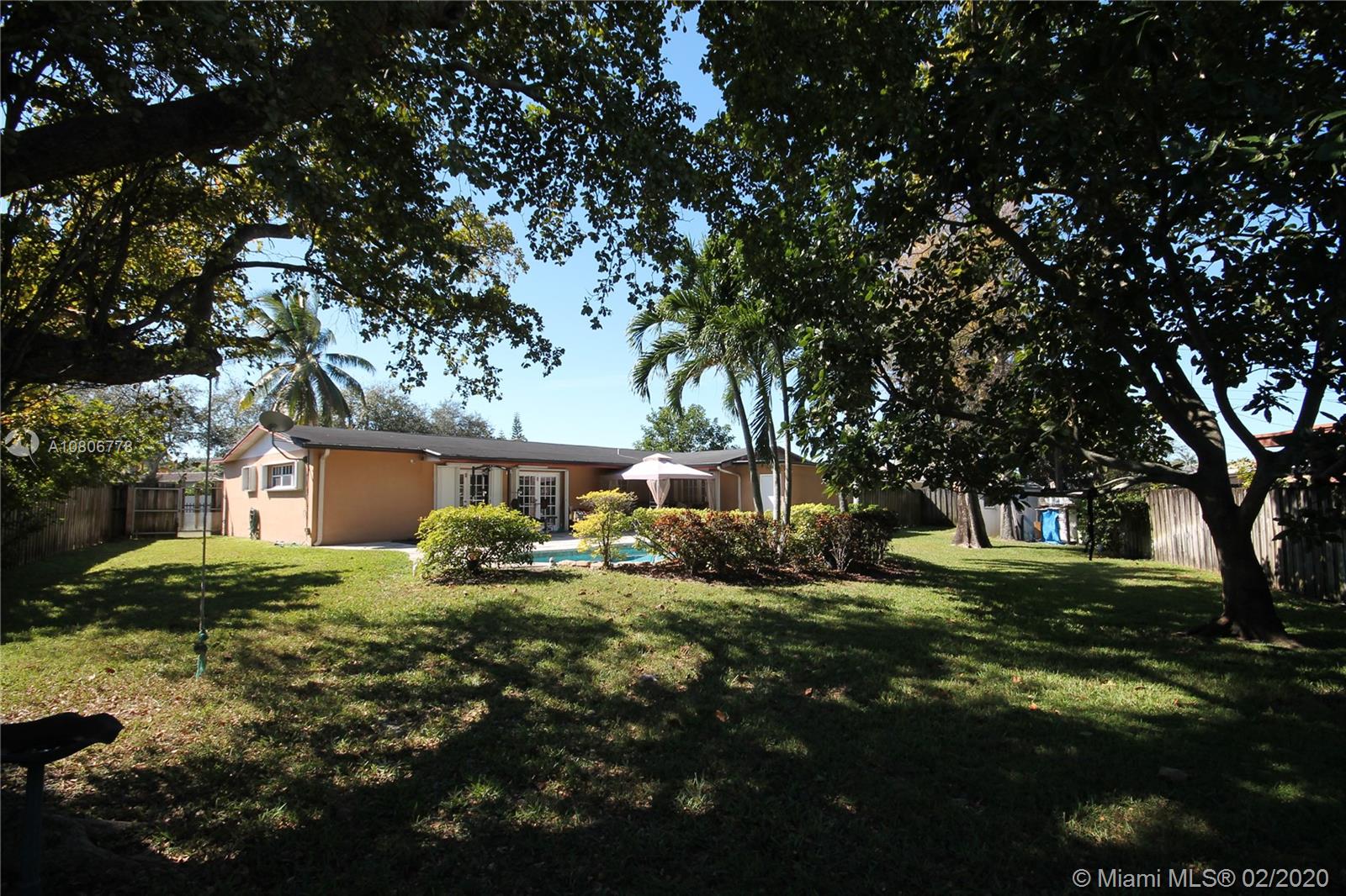 PALM SPRINGS NORTH - Residential