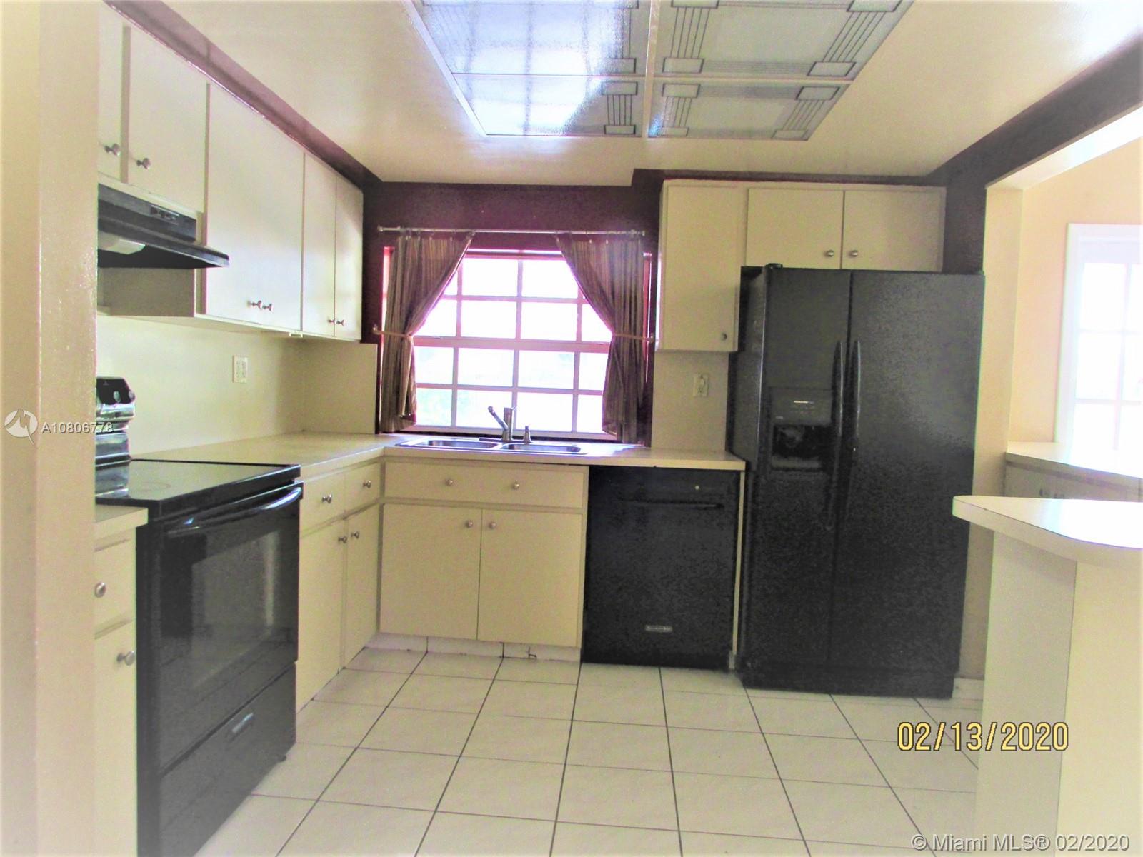 PALM SPRINGS NORTH - Residential