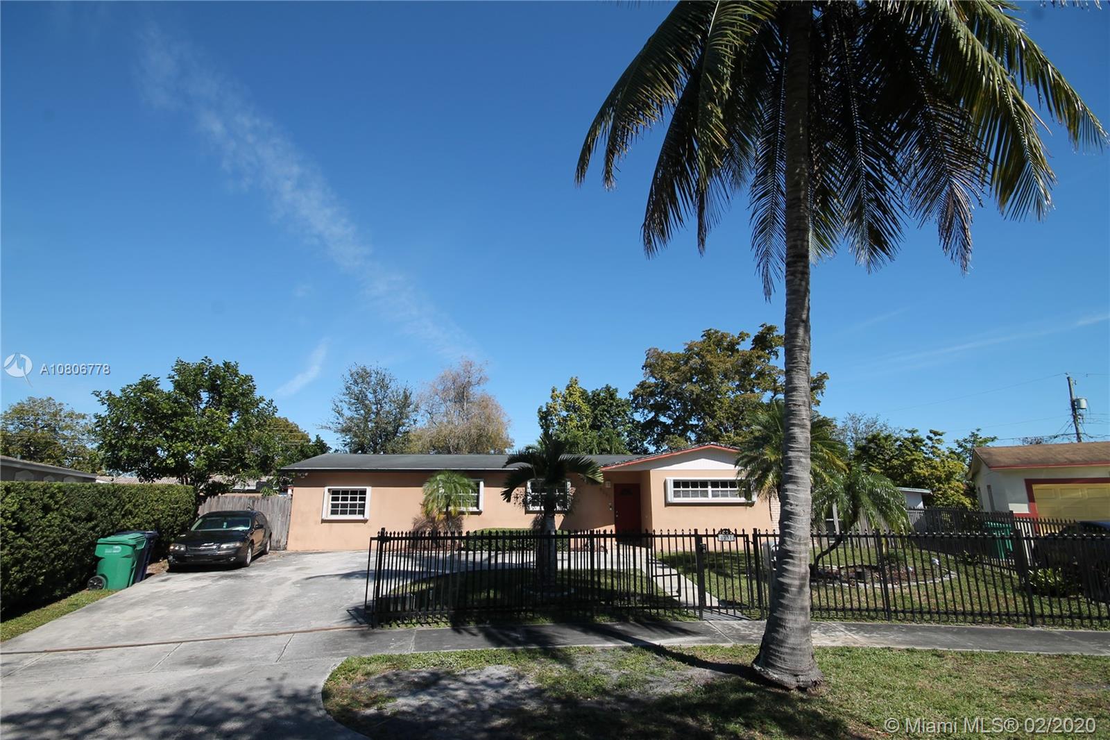 PALM SPRINGS NORTH - Residential