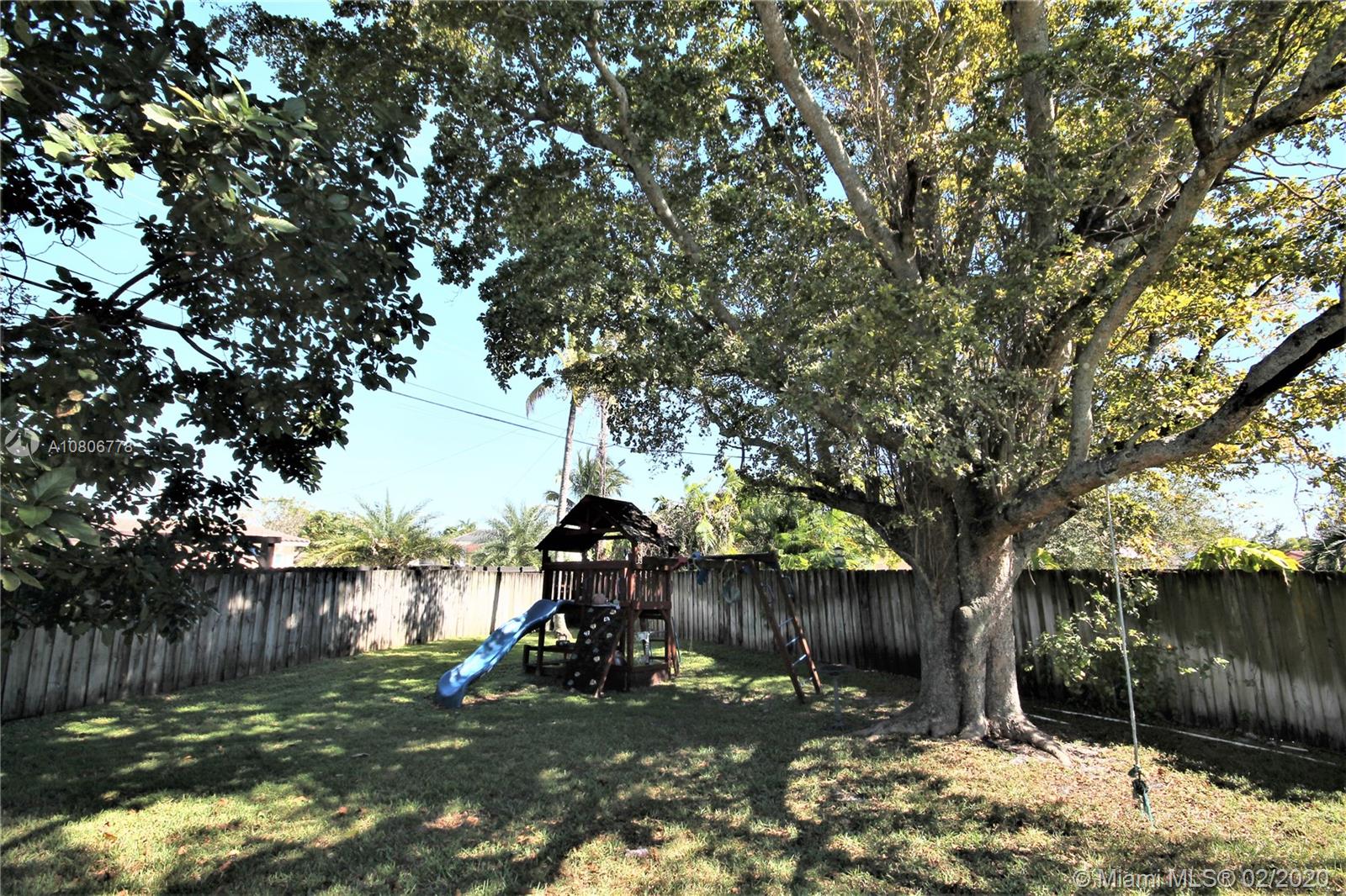 PALM SPRINGS NORTH - Residential