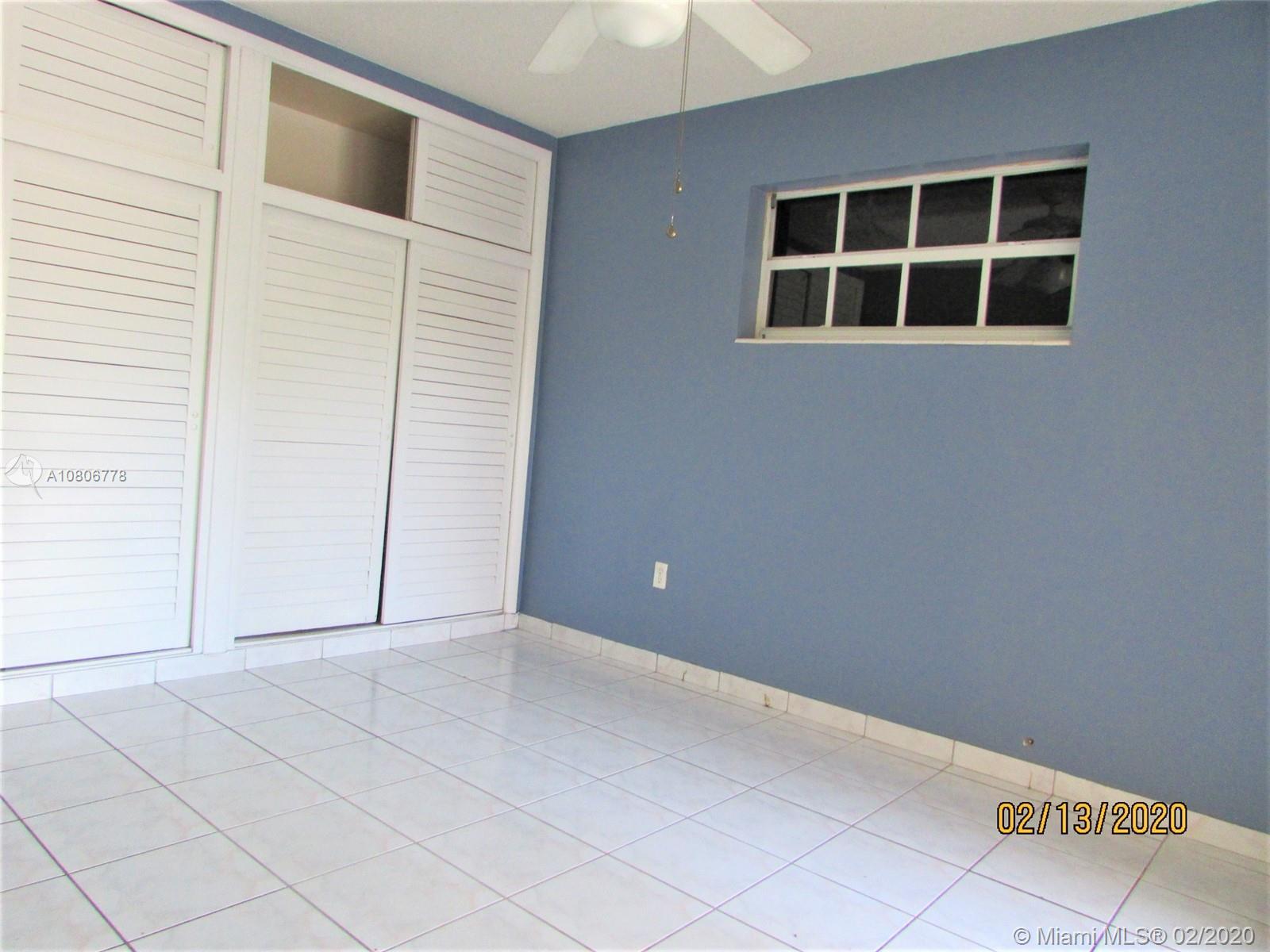 PALM SPRINGS NORTH - Residential