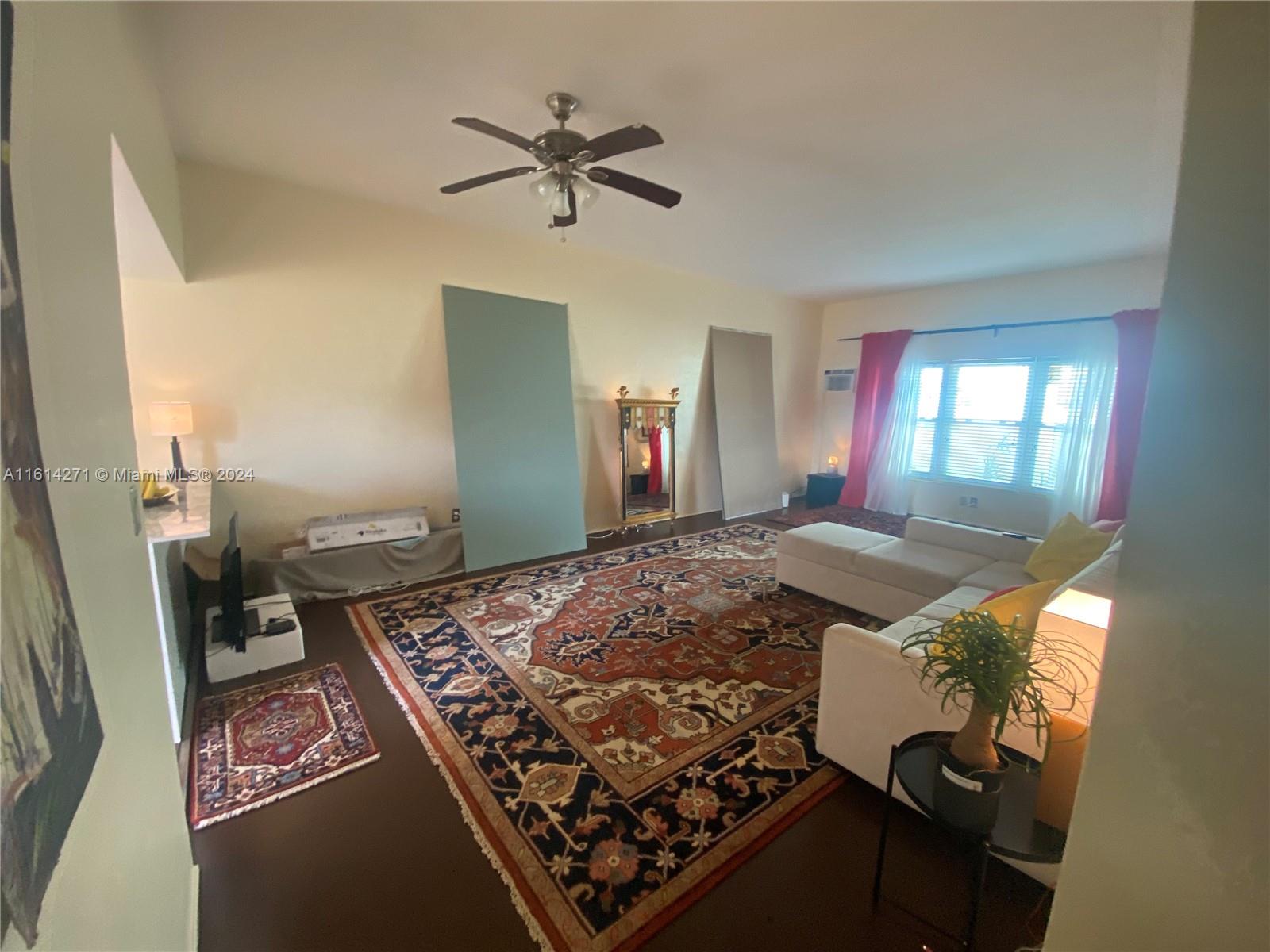 ST JAMES PARK NORTH - Commercial Sale