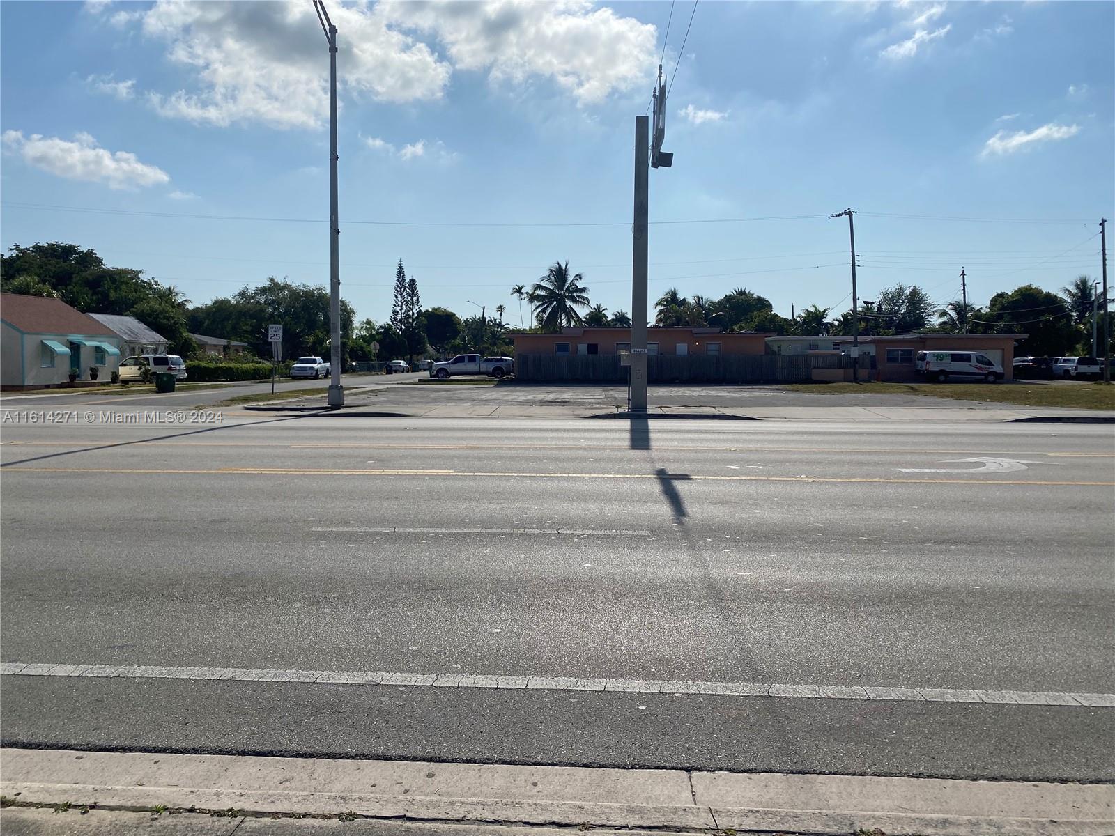 1409 S Federal Hwy
