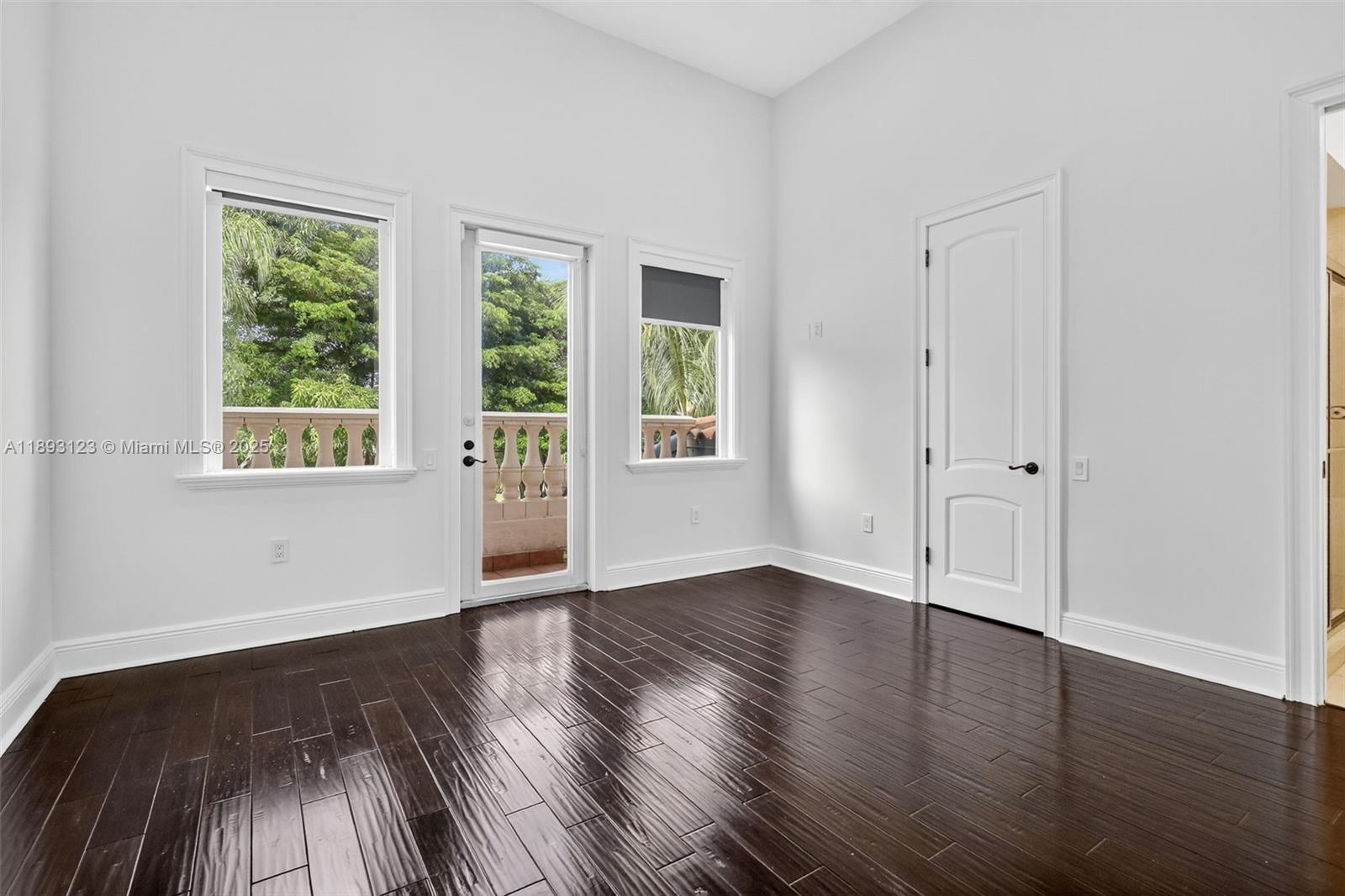 SUNILAND ESTATES 1ST ADDN - Residential