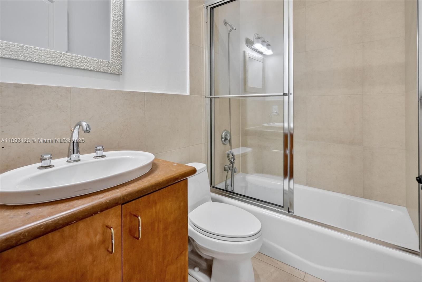 SUNILAND ESTATES 1ST ADDN - Residential