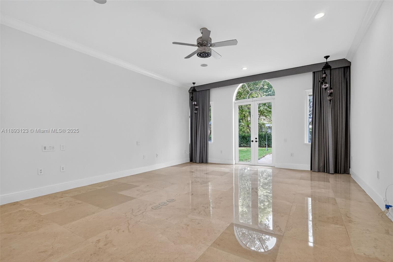 SUNILAND ESTATES 1ST ADDN - Residential