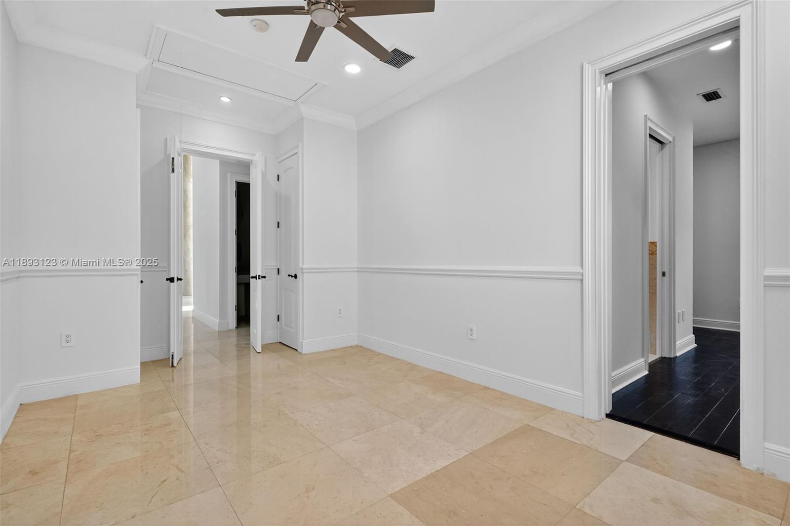 SUNILAND ESTATES 1ST ADDN - Residential