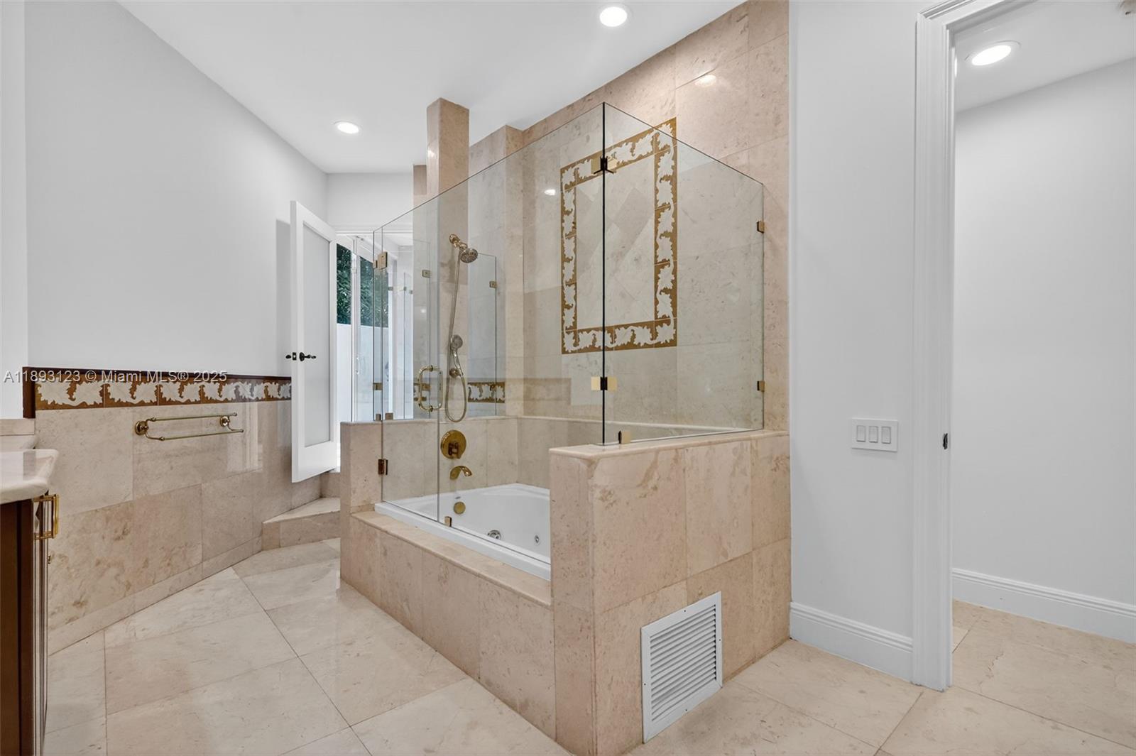 SUNILAND ESTATES 1ST ADDN - Residential