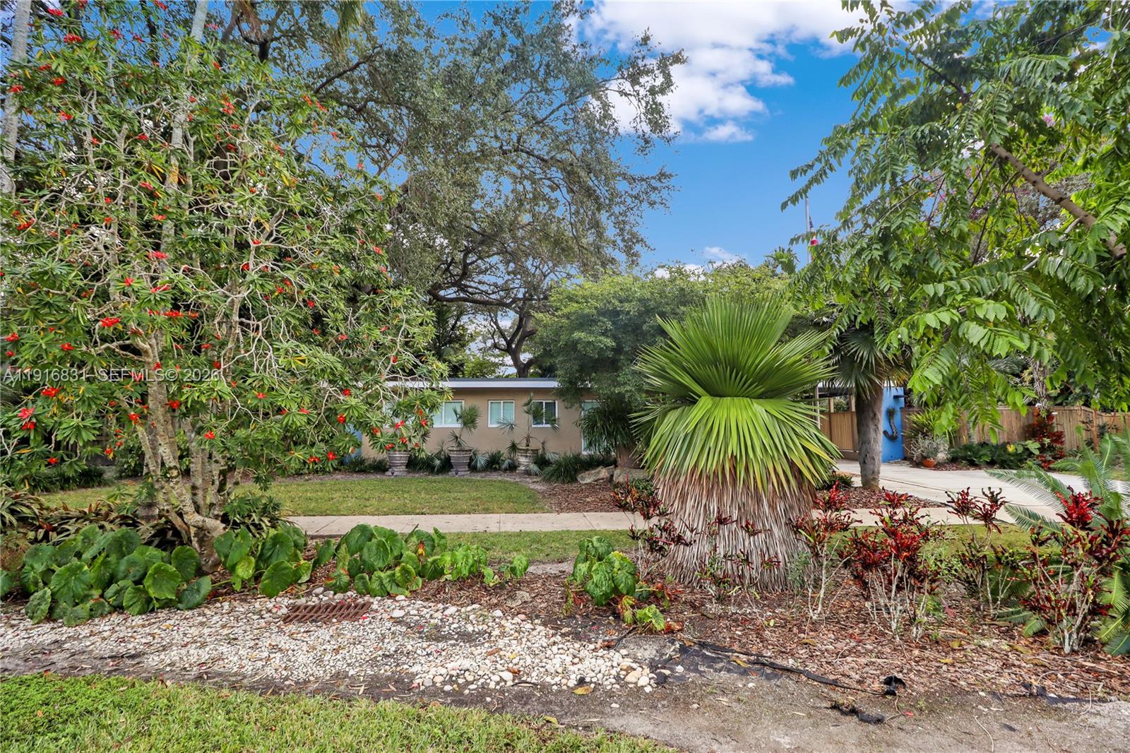 KENDAL RANCHES - Residential