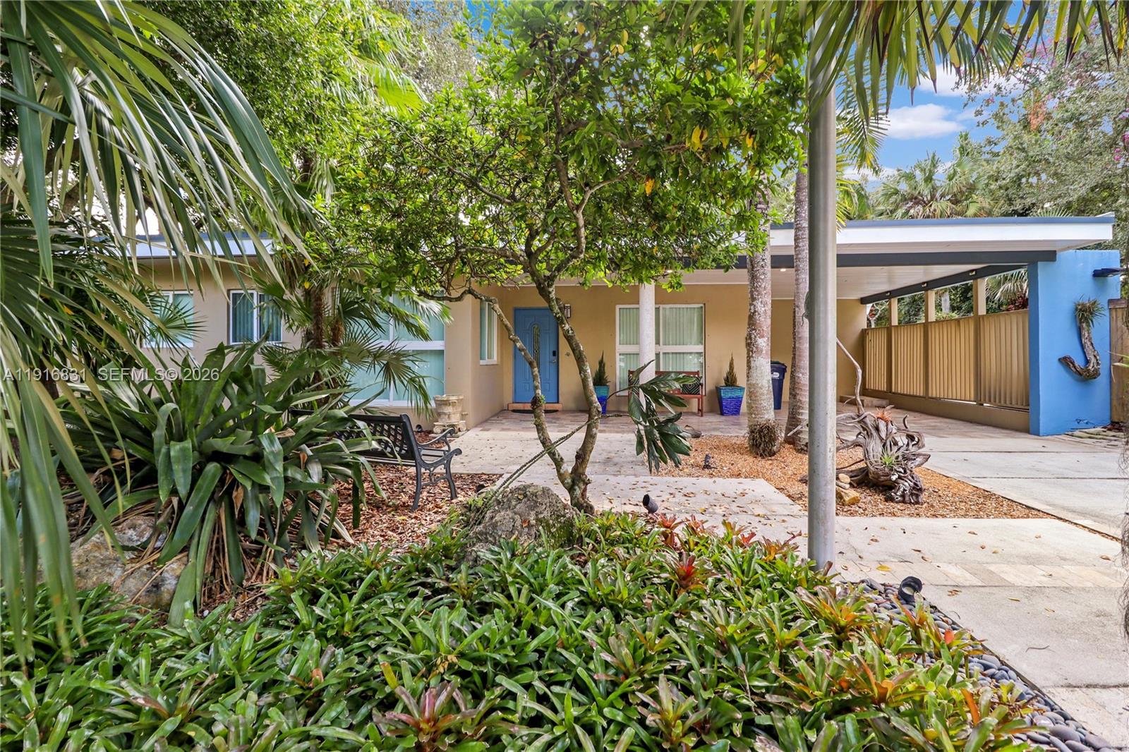 KENDAL RANCHES - Residential