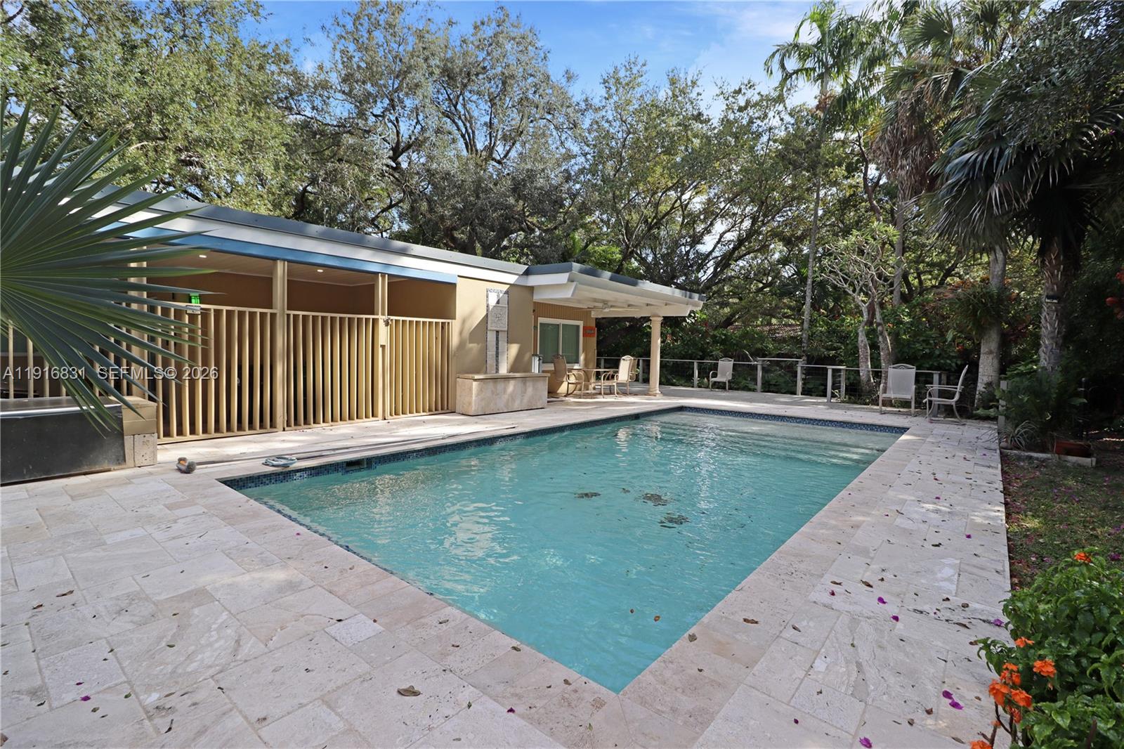 KENDAL RANCHES - Residential