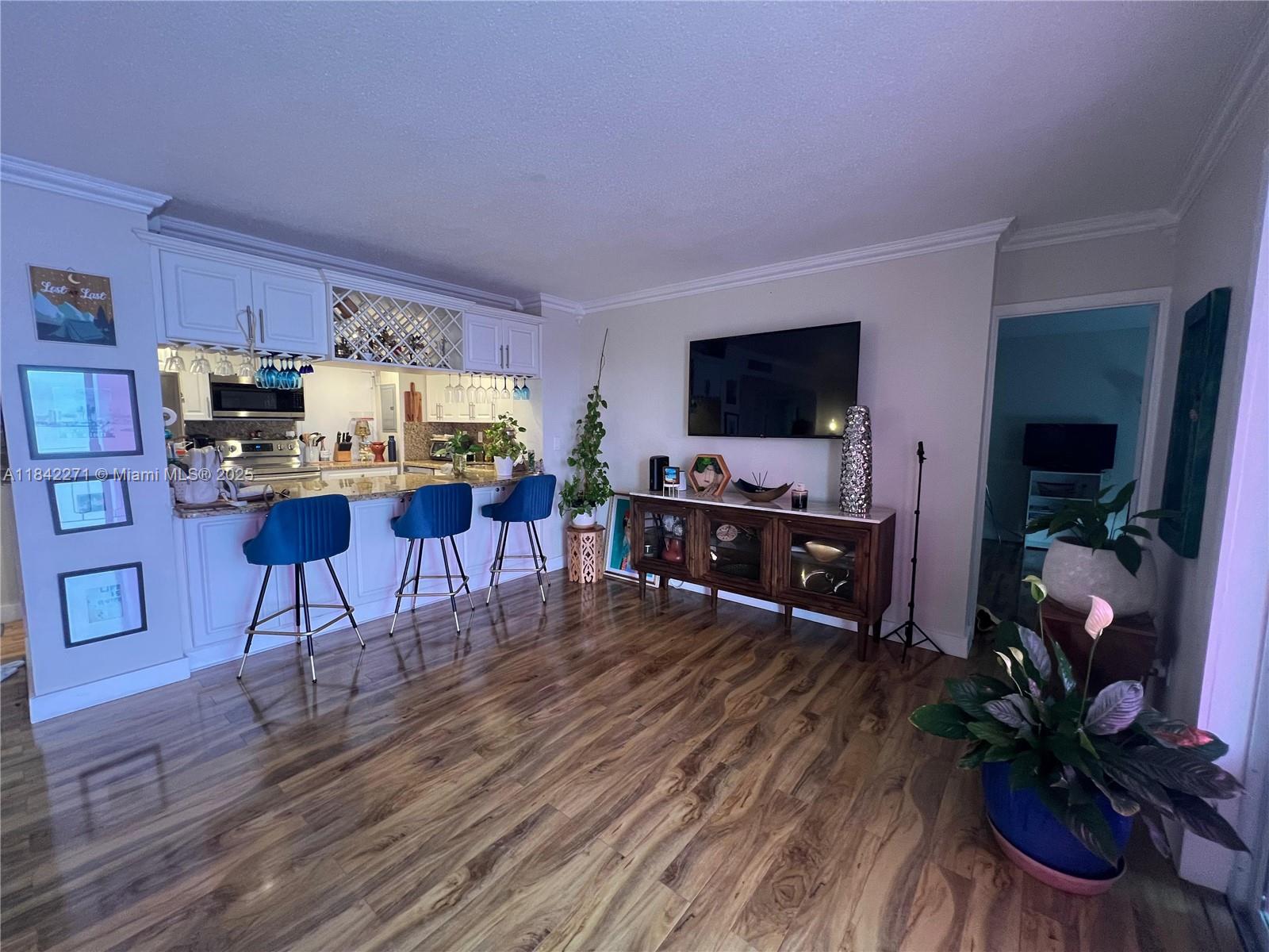 JOCKEY CLUB CONDO - Residential