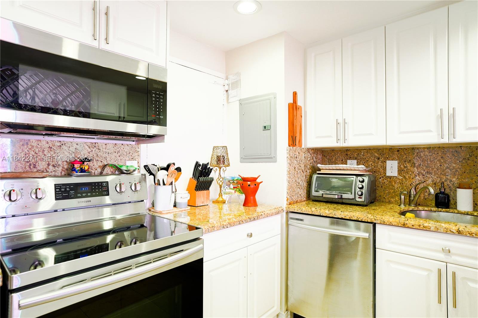 JOCKEY CLUB CONDO - Residential