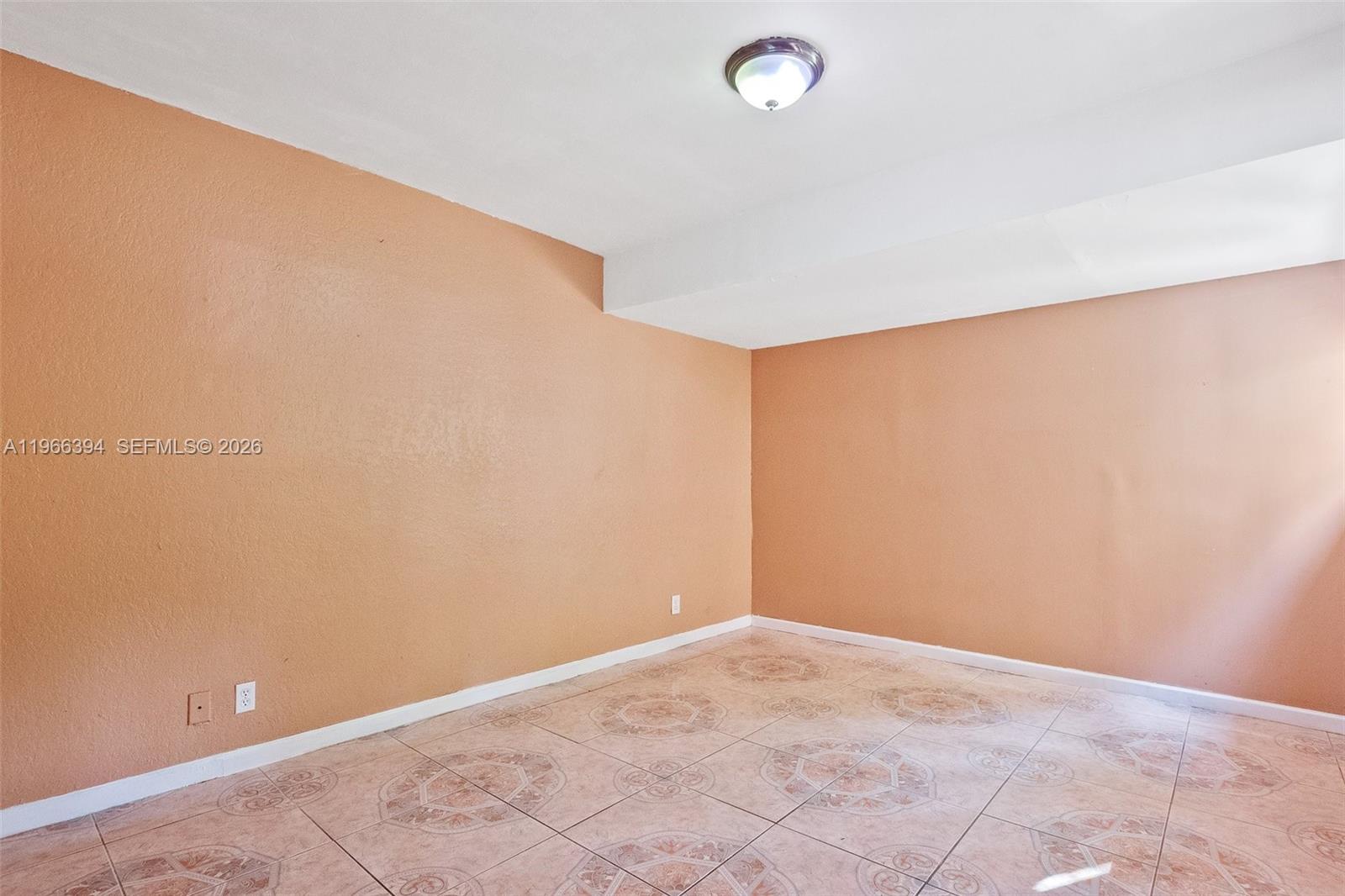 TOWNHOUSES AT JACARANDA C - Residential