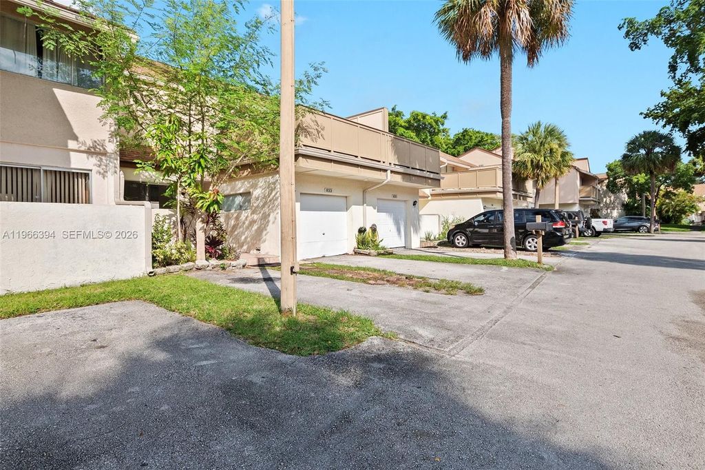 Photo of 833 NW 82nd Ave #6, Plantation, FL 33324 (MLS # A11966394)