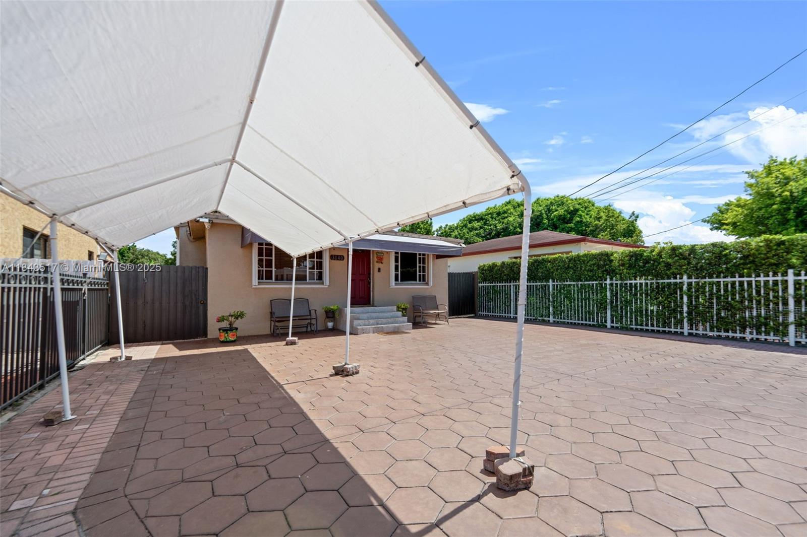 HIALEAH HEIGHTS - Residential