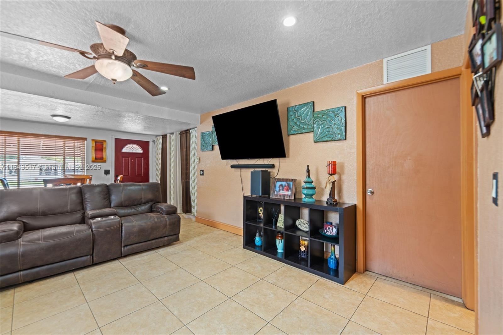 HIALEAH HEIGHTS - Residential