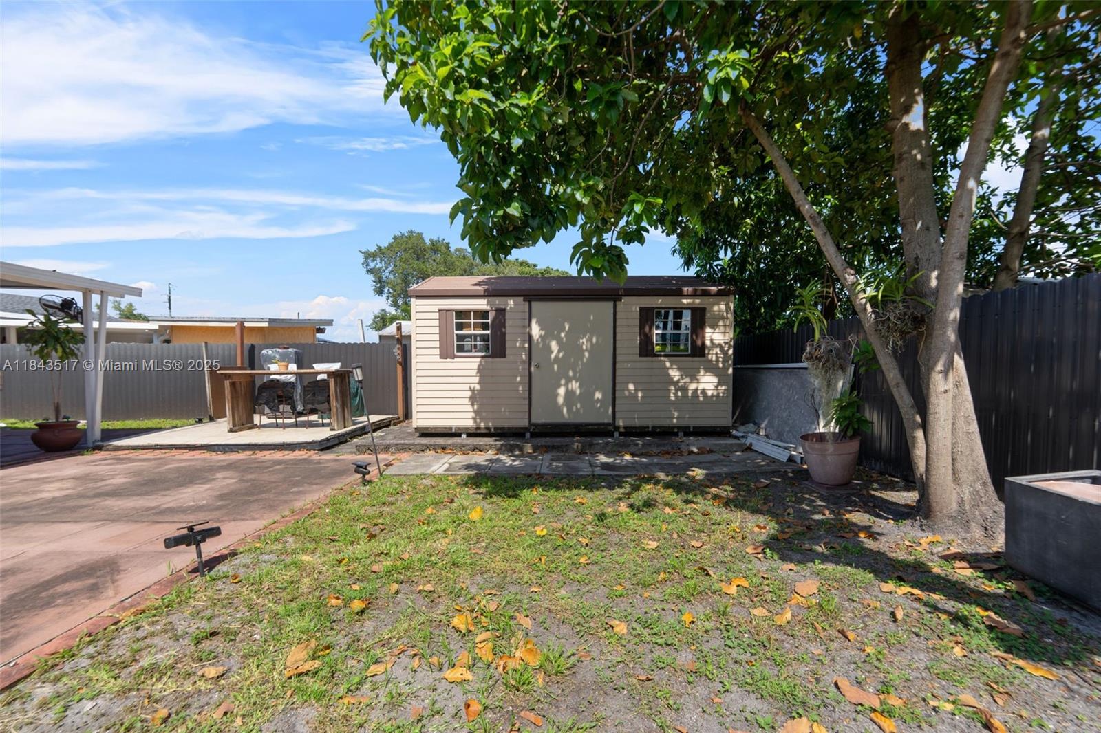 HIALEAH HEIGHTS - Residential