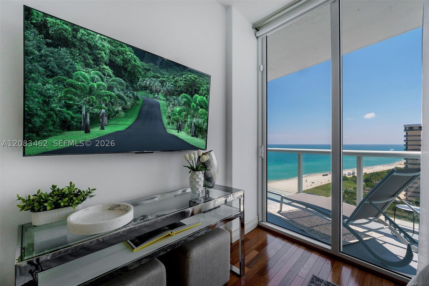 6515 Collins Ave 1405, Miami Beach, FL, 33141/$800,000 3 6515 Collins Ave 1405