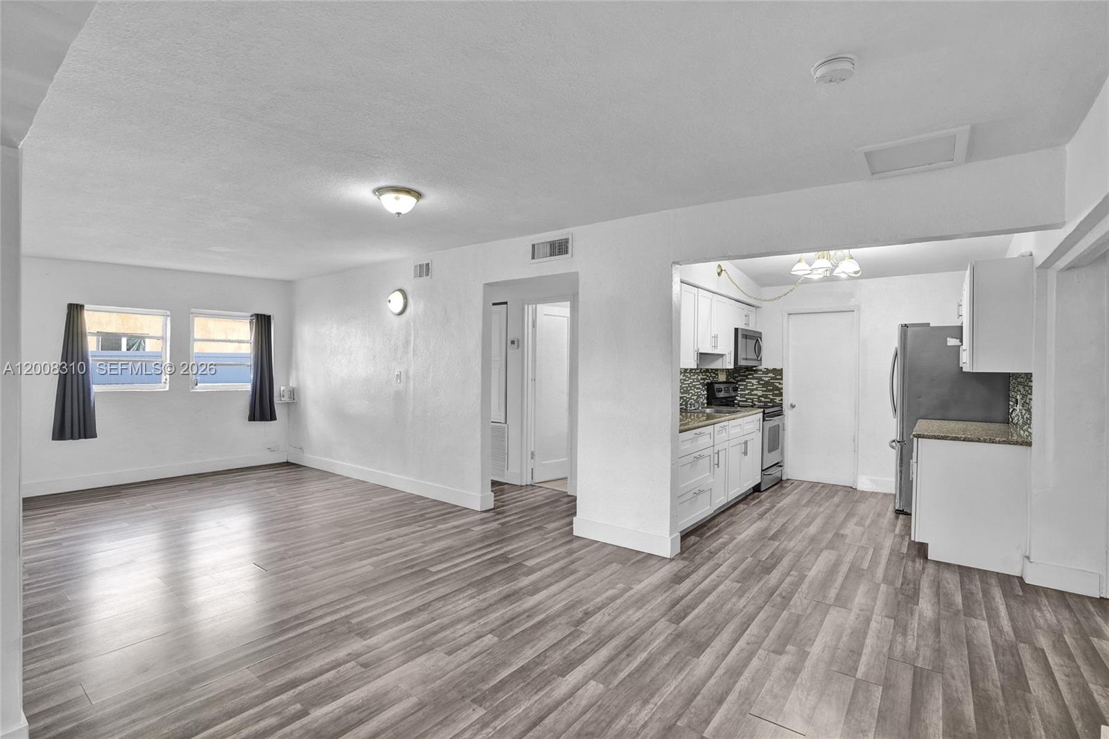 2100 Service Rd