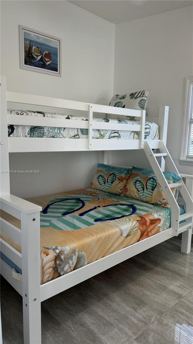 LARGO SOUND VILLAGE - Residential Lease