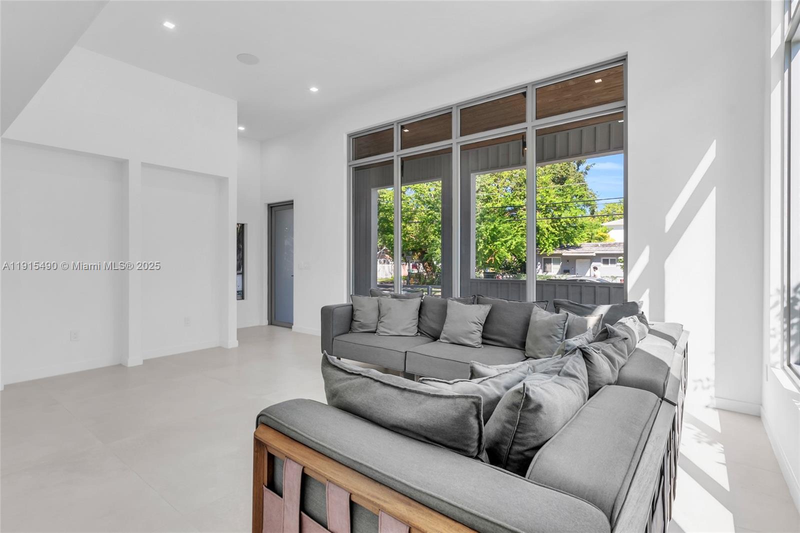 FROW HOMESTEAD - Residential