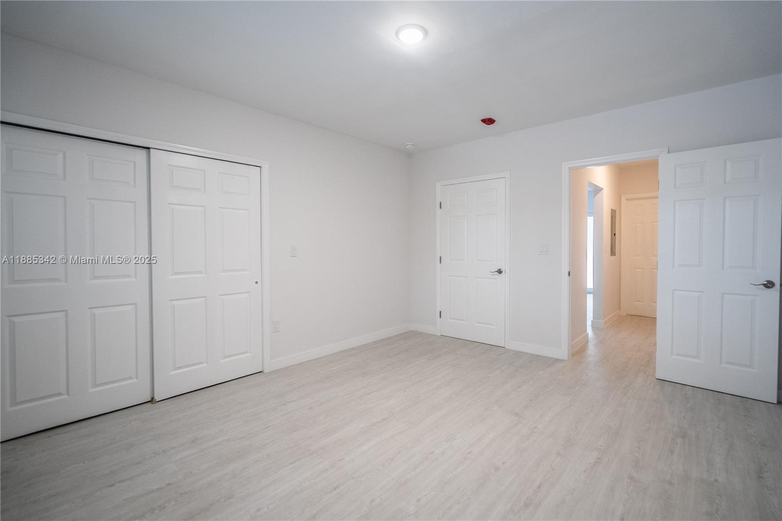 BAY HARBOR ISLAND - Residential Lease