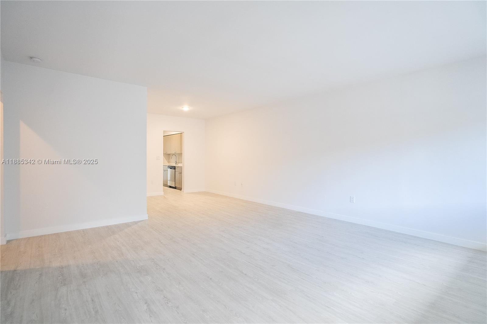 BAY HARBOR ISLAND - Residential Lease