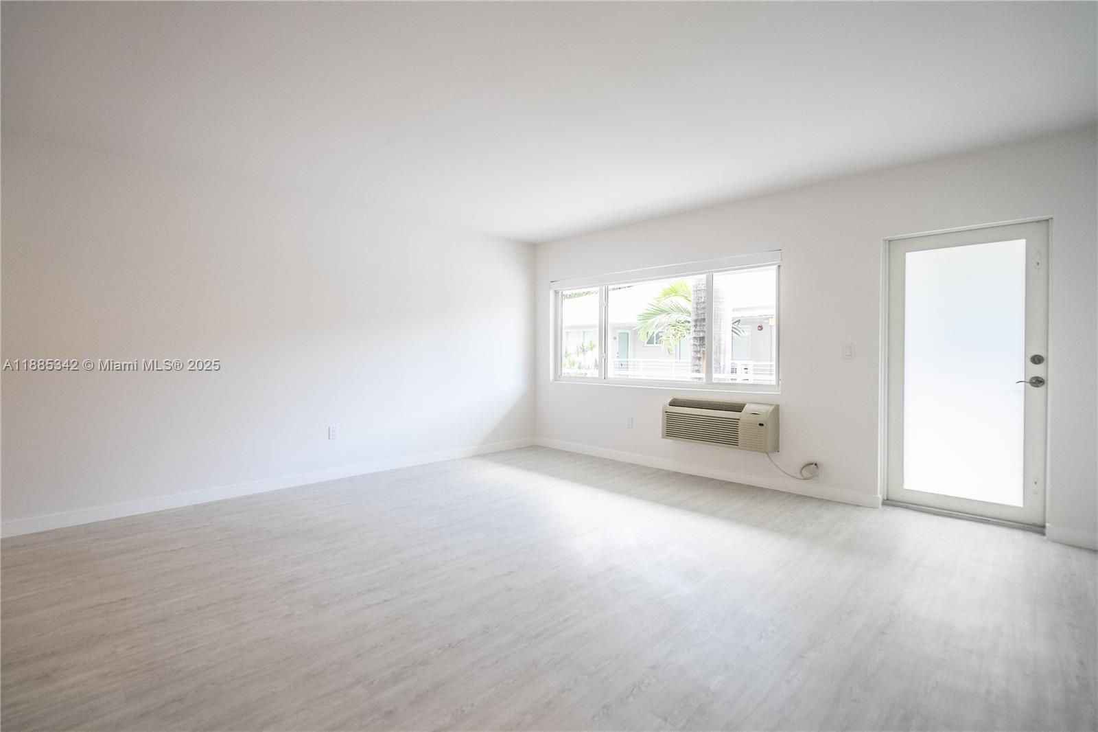 BAY HARBOR ISLAND - Residential Lease