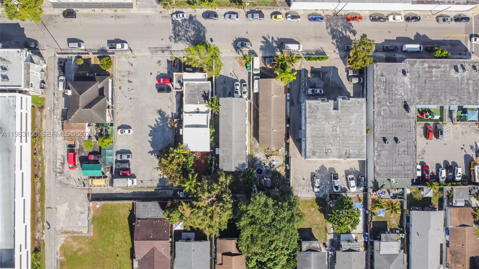 BEVERLY HEIGHTS - Residential Income