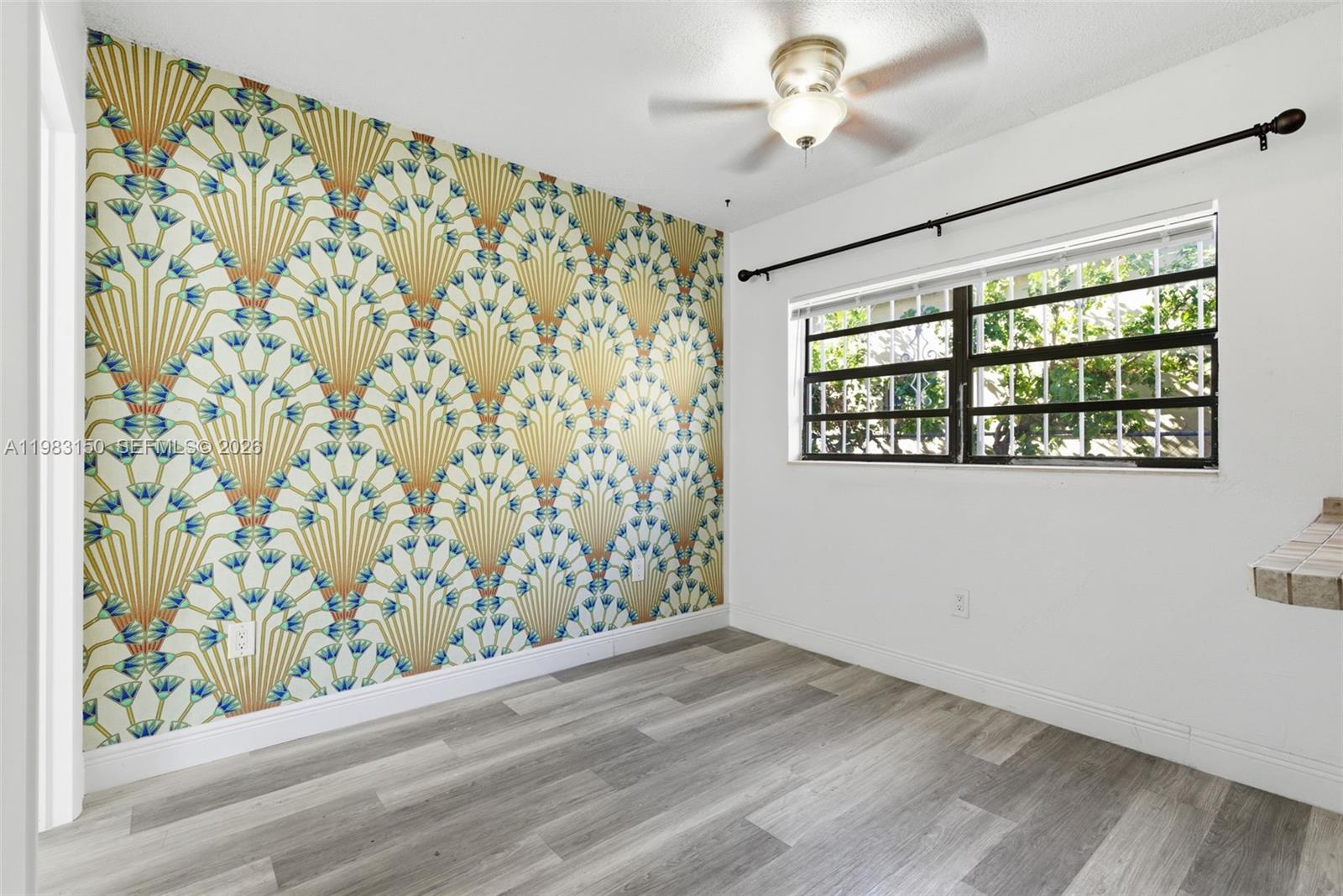 BEVERLY HEIGHTS - Residential Income