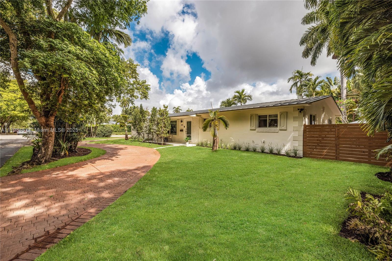JULIANNA PARK - Residential