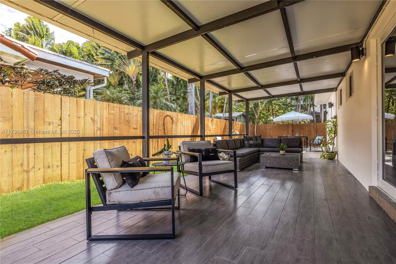 JULIANNA PARK - Residential