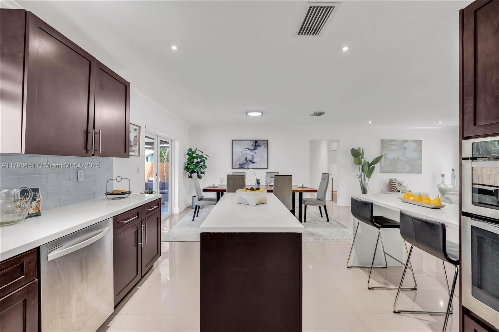 JULIANNA PARK - Residential