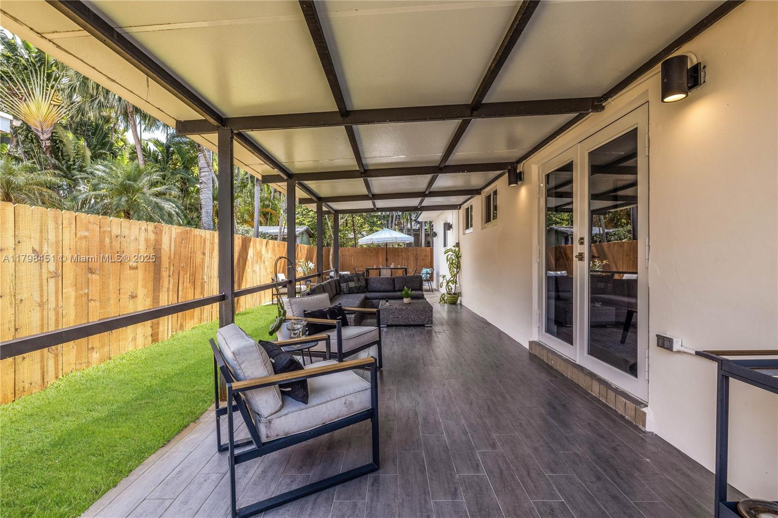 JULIANNA PARK - Residential