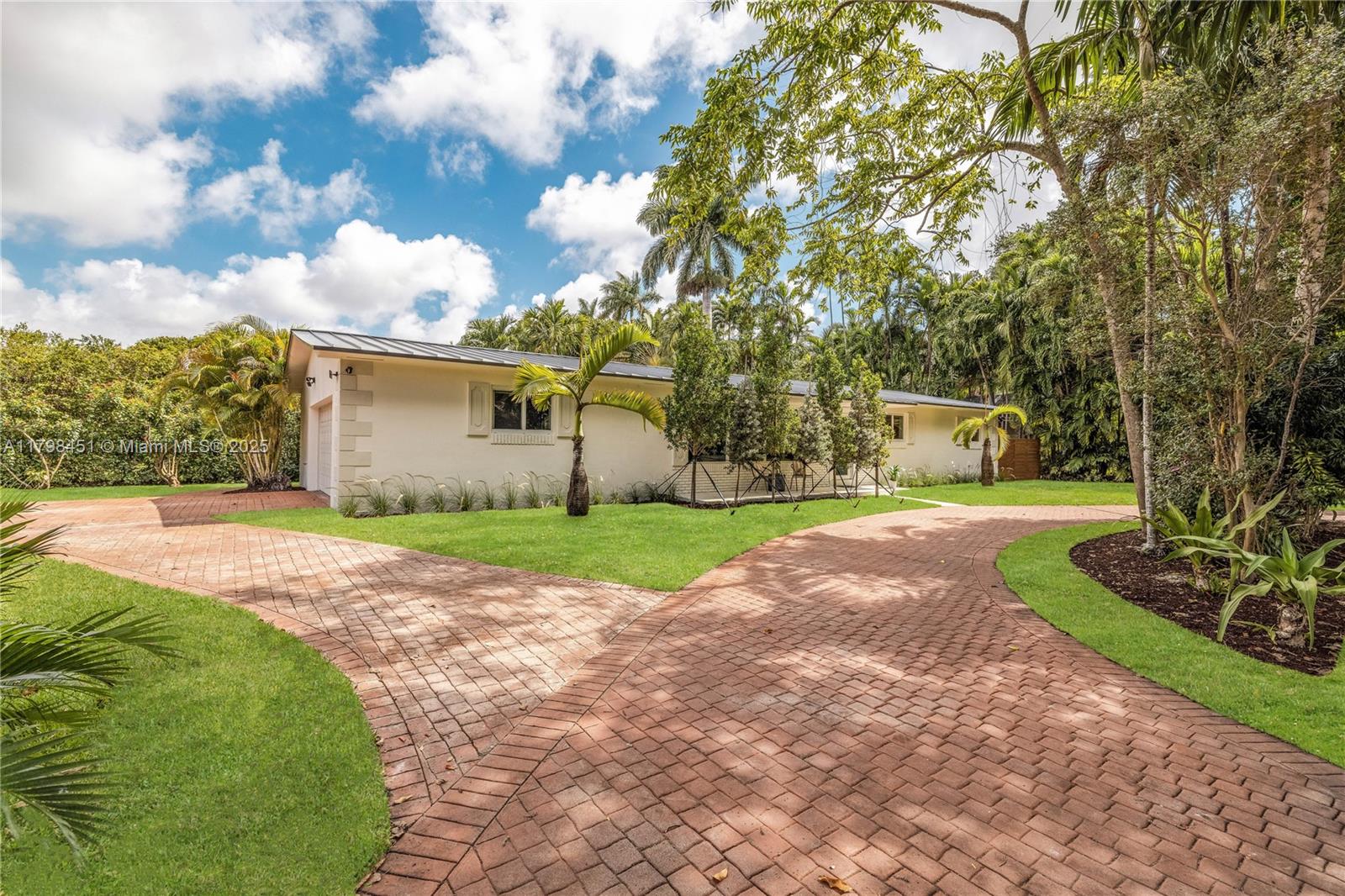 JULIANNA PARK - Residential