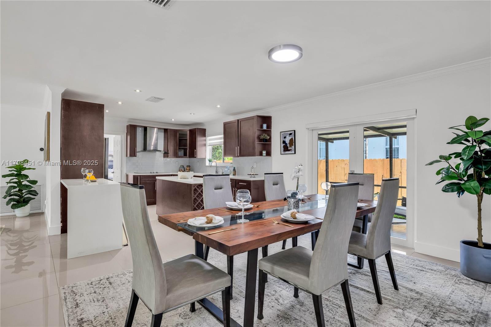 JULIANNA PARK - Residential