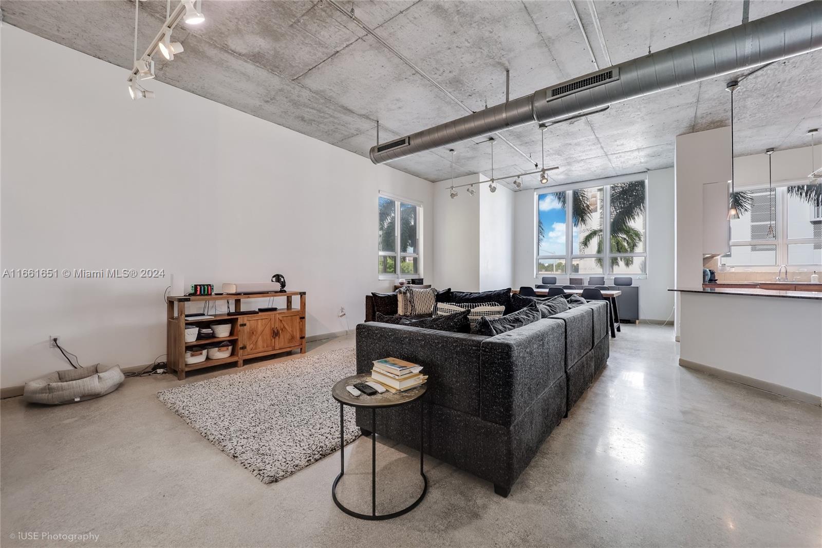 Property for Sale at 2001 Biscayne Blvd 2220, Miami, Broward County, Florida - Bedrooms: 3 
Bathrooms: 2  - $600,000