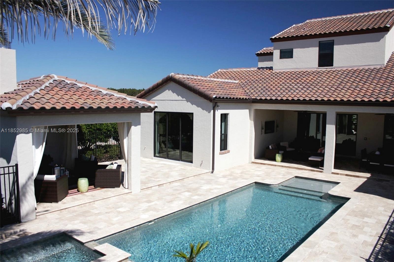 LAKESIDE PALMS - Land