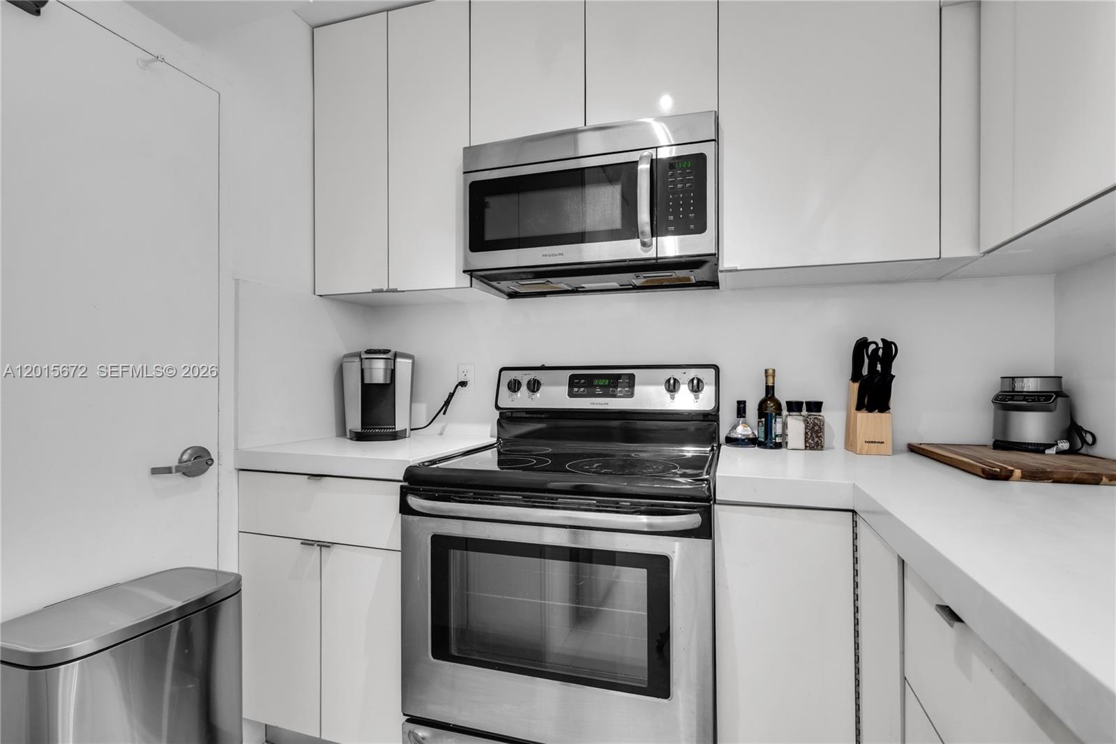 MIRADOR 1200 CONDO - Residential