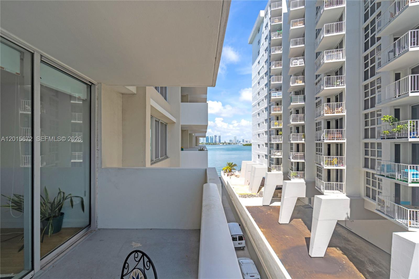 MIRADOR 1200 CONDO - Residential