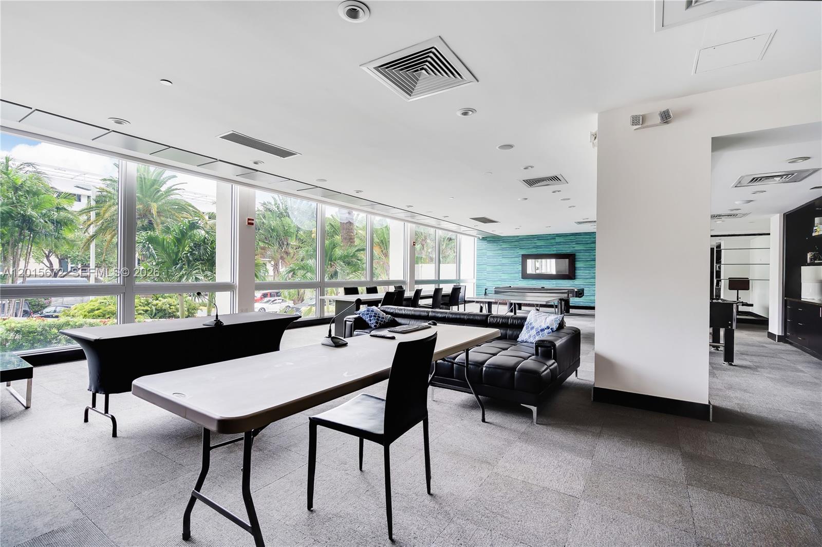 MIRADOR 1200 CONDO - Residential