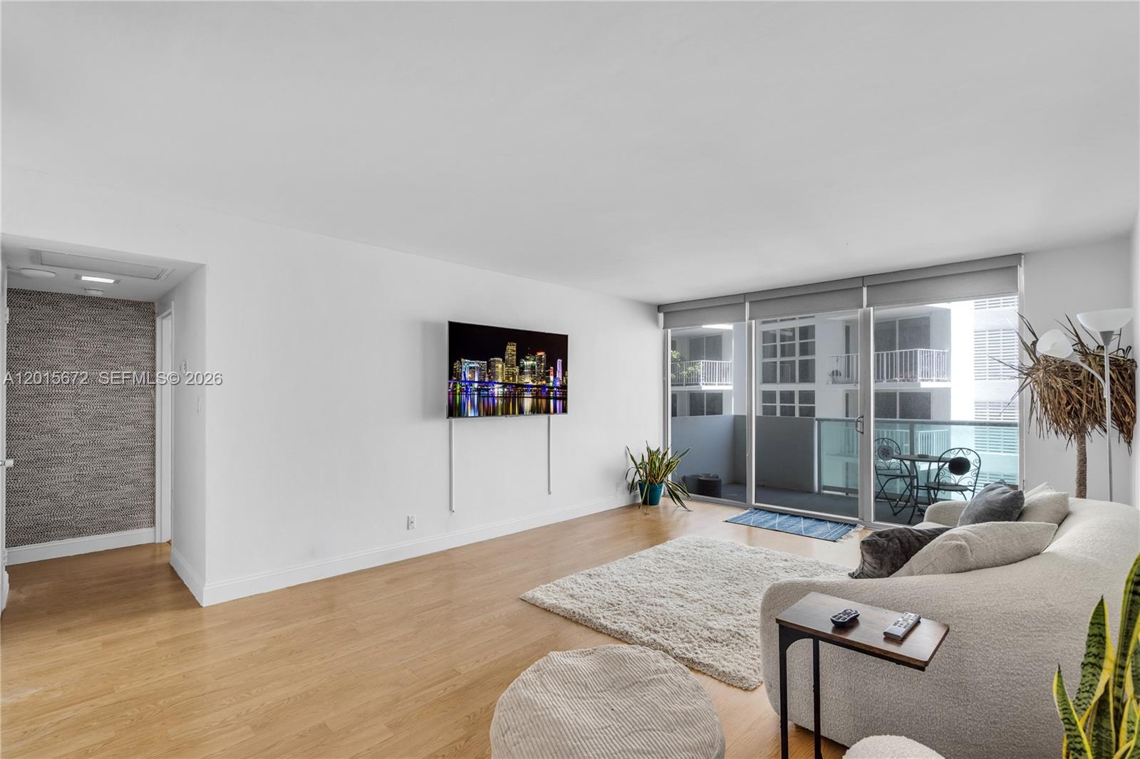 MIRADOR 1200 CONDO - Residential