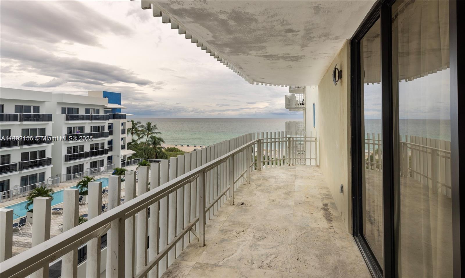 6061 Collins Ave 7D, Miami Beach, Miami-Dade County, Florida - 2 Bedrooms  
2 Bathrooms - 