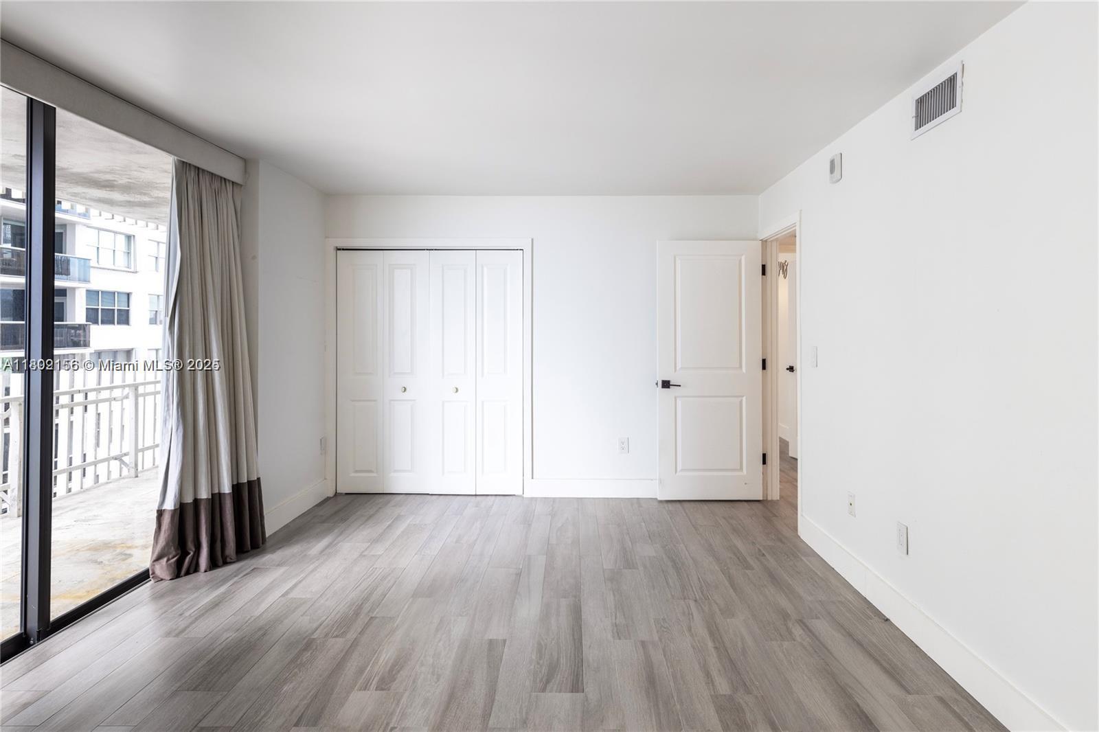 LE TRIANON CONDO - Residential